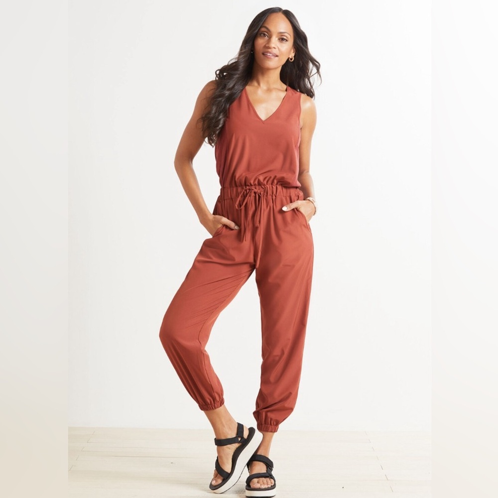 Evereve Scout Jumpsuit in Terra Cotta, sleeveless, athleisure, stretch, lounge